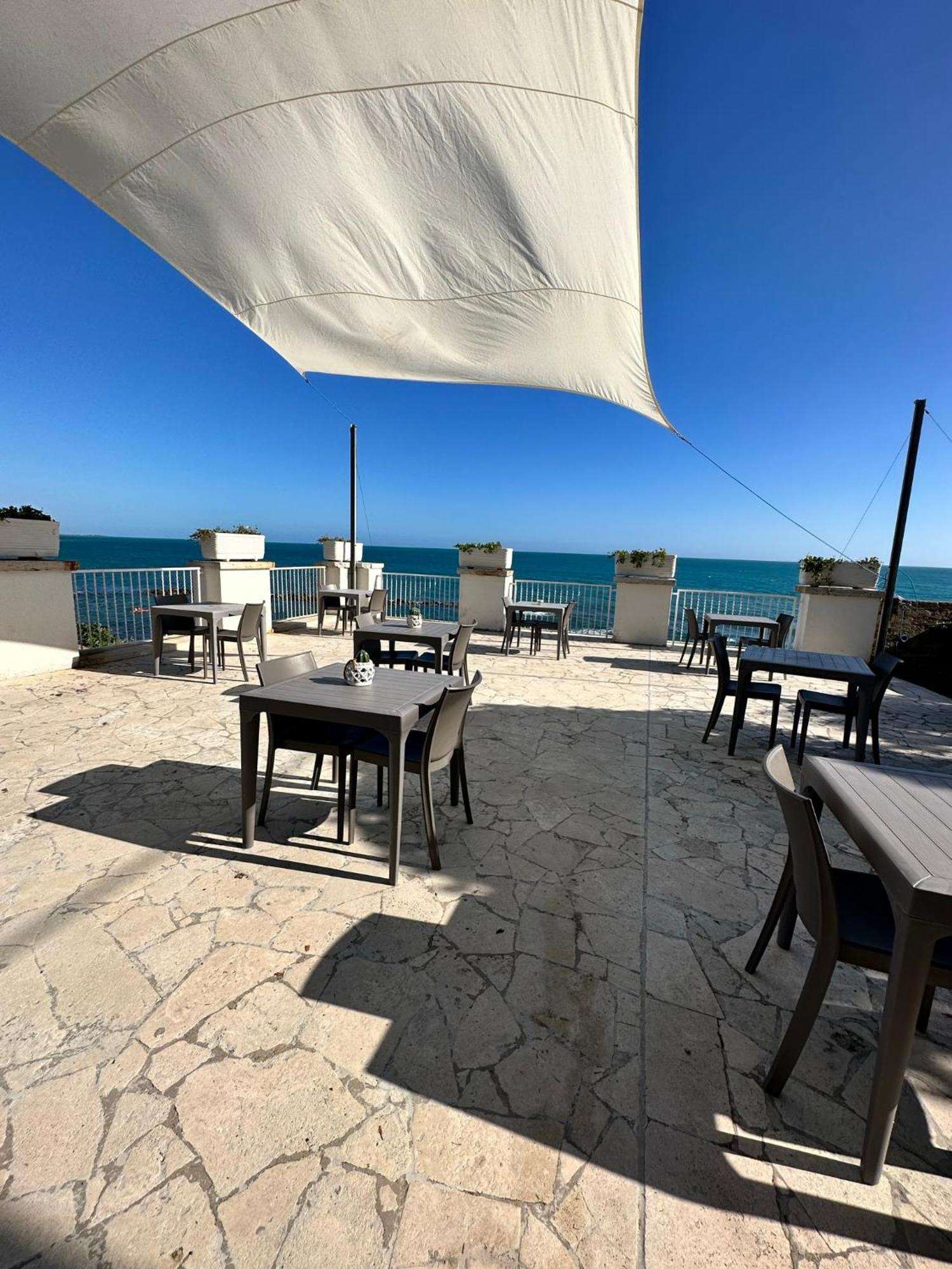 Villa Mg Hotel Santa Marinella Exterior foto